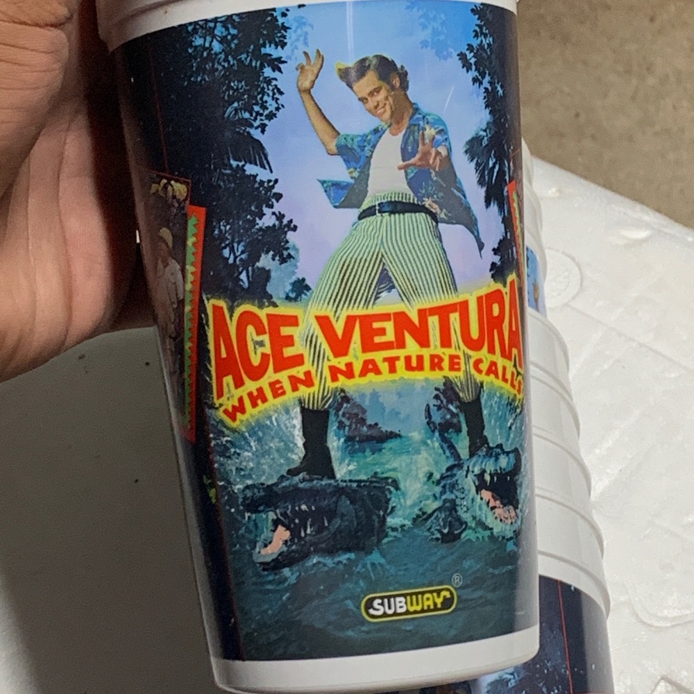 12 CUPS - ACE VENTURA When Nature Calls Subway Cup